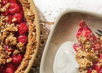 Cherry Crumble Pie Recipe – Forks Over Knives