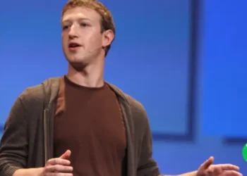13 Things From Your Facebook You Should Delete Right Now
