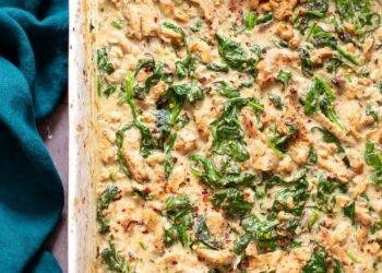 Malai Palak Chicken (Spinach & soycurls in Indian white sauce)