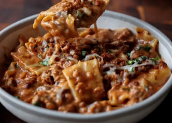Creamy Lasagna Soup (1 pan!)