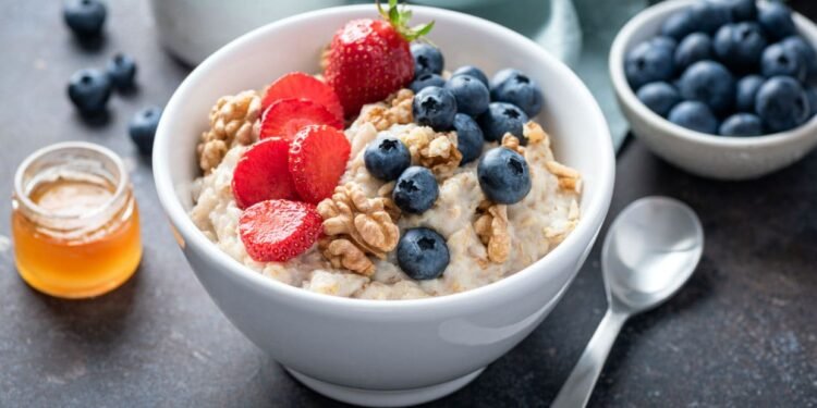 [RECIPE] Powerhouse Winter Morning Oats