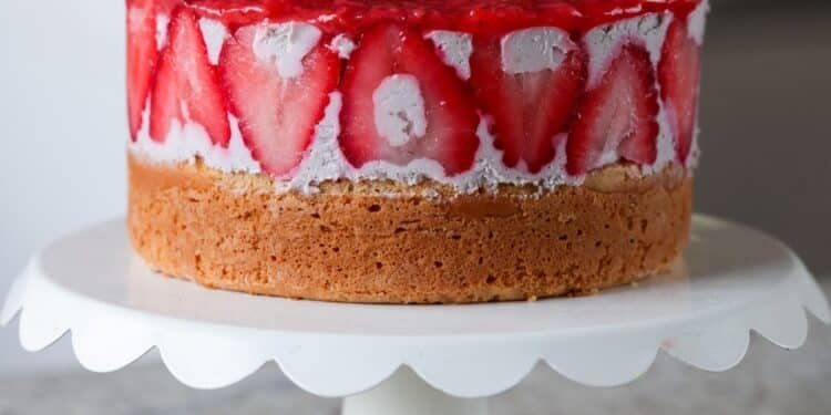 Strawberry Mousse Cake