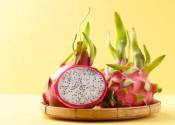 How to Select, Store, and Eat the Tropical Treat