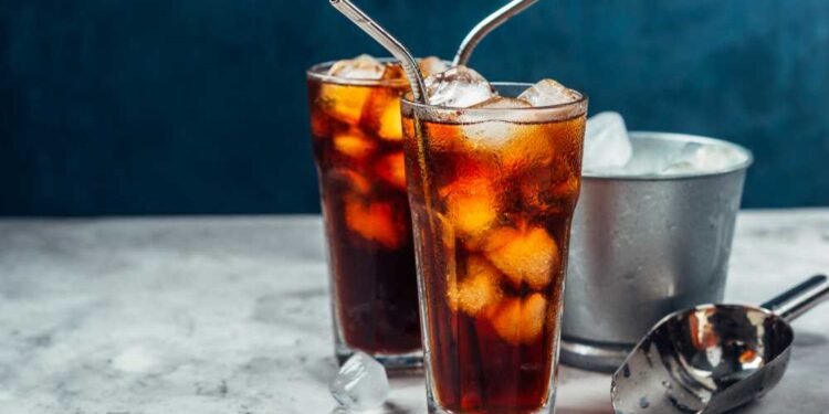 Chilling Insights: Why Americans Embrace Ice in Their Drinks While the British Keep it Cool