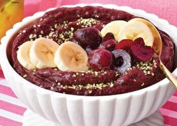 Cherry and Acai Smoothie Bowls Recipe
