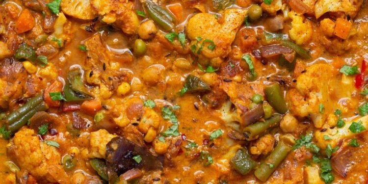 Restaurant-Style Vegetable Bhuna