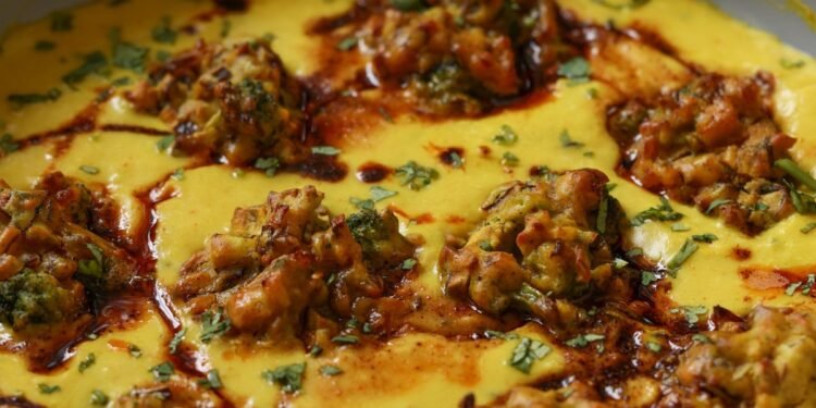 Punjabi Kadhi Pakora
