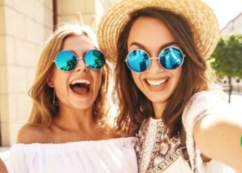 People that swear often make better friends and are more intelligent.