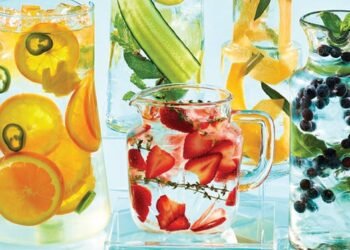 How to Make Infused Water: Our Favorite Flavor Combos