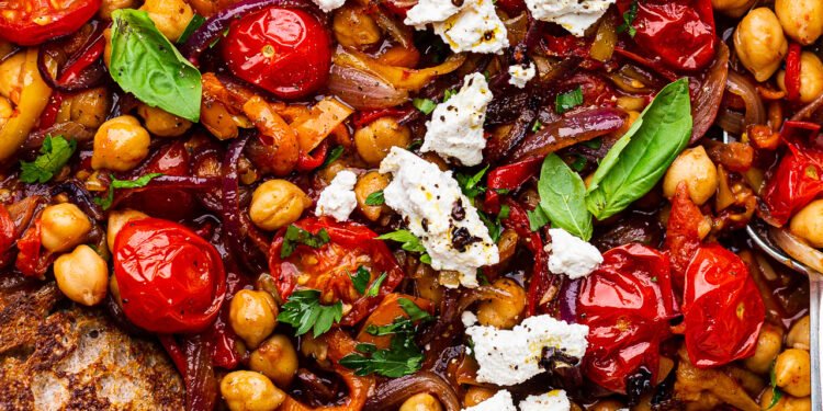 Pepper stew with chickpeas – Lazy Cat Kitchen