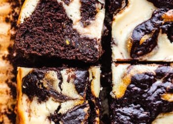 Vegan zucchini cake with cheesecake swirls