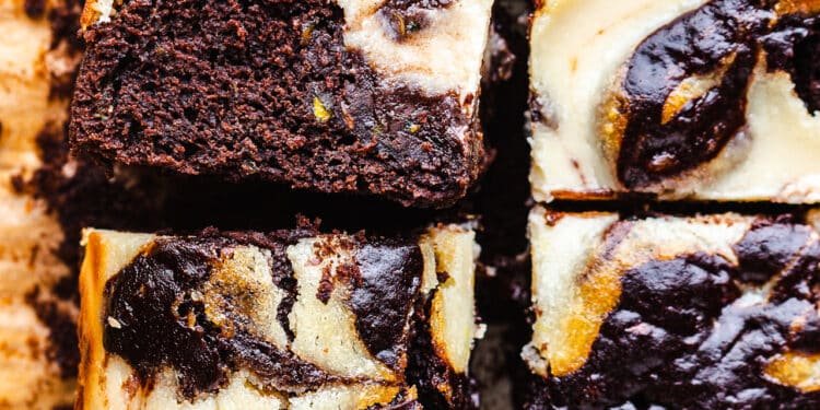 Vegan zucchini cake with cheesecake swirls