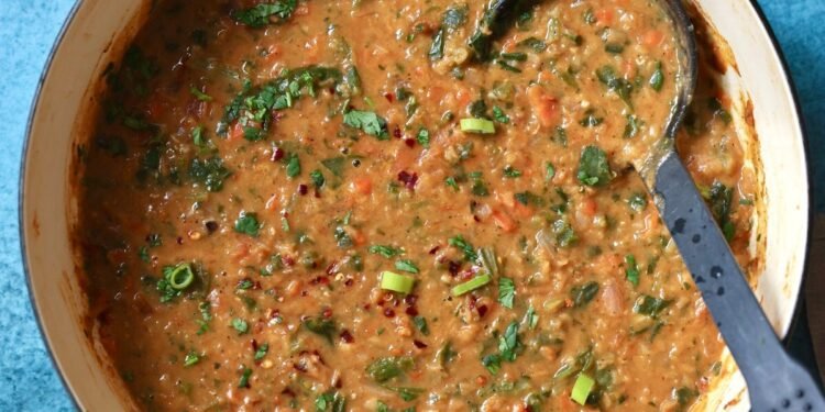 Red Lentil and Spinach Soup (gluten-free, soy-free, nut-free)