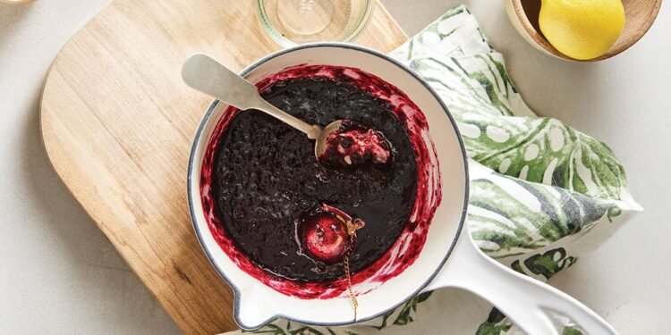 30-Minute Blueberry Jam (No Pectin Needed)