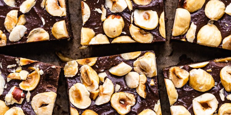 Vegan fudge (but healthier) – Lazy Cat Kitchen