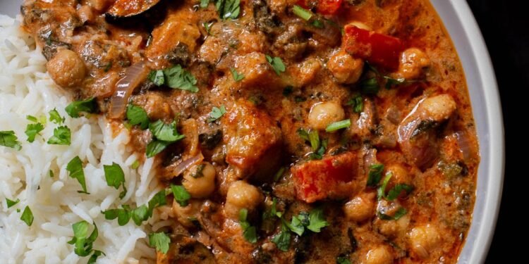 Spicy Baked Zucchini Chickpea Curry (gluten-free, soy-free, nut-free)
