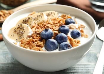 [RECIPE] Protein Oat Bowl Scramble