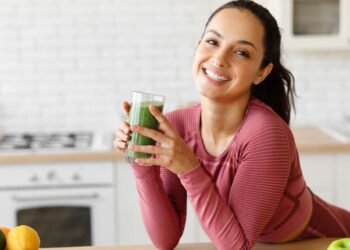 Tips for a safe and natural detox diet