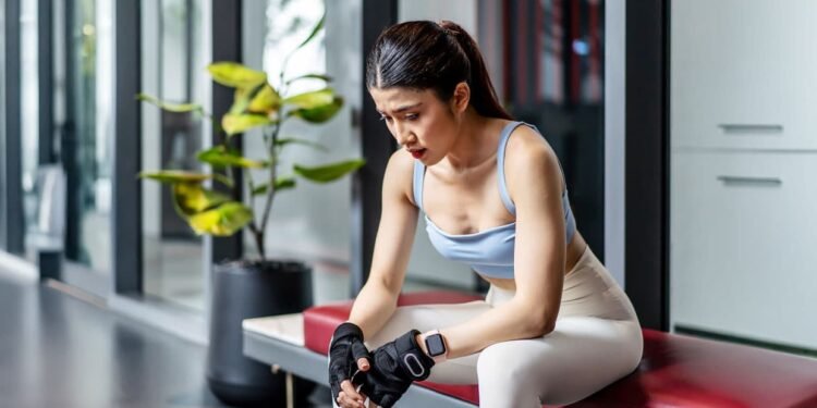 4 ways to overcome gym anxiety