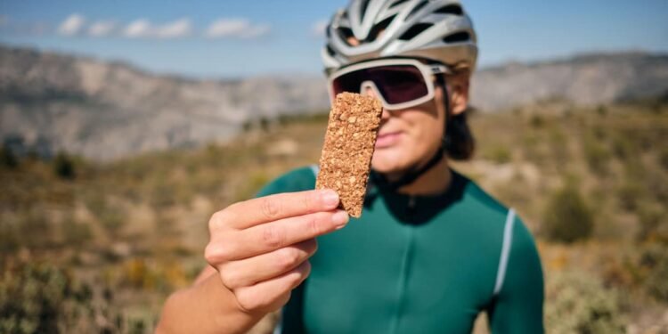 Snack smartly to keep your progress on track