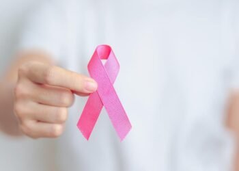Study Finds Switching To Beauty & Personal Care Products Without These Substances Turned Breast Cancer Genes Off In Just 28 Days