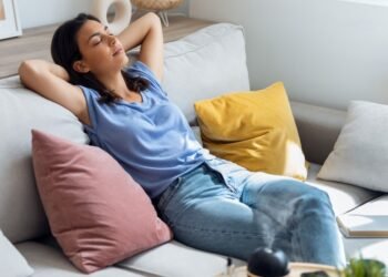 How Salt and Vinegar Can Help Improve the Air Quality at Home