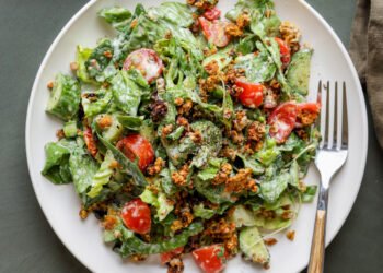 Summer Spinach Salad with Chickpea Olive Crumble (high protein)