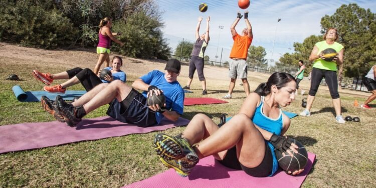 [AUG] Squad Games Trio | Fitness Magazine