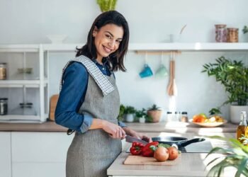 5 kitchen hacks to master meal prep and your diet for a slimmer waistline