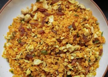 Lentil Trail Mix, 3 Ways (16 grams protein per serving!)