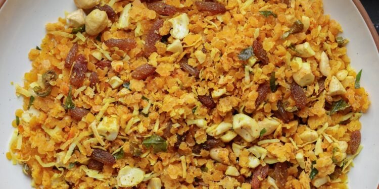 Lentil Trail Mix, 3 Ways (16 grams protein per serving!)