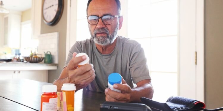 Study Challenges the Link Between Aging and Chronic Inflammation