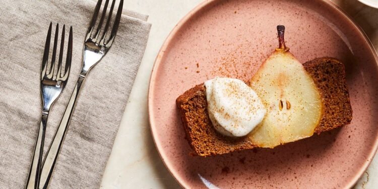 18 Delicious Pear Recipes Starring the Juicy Fall Fruit