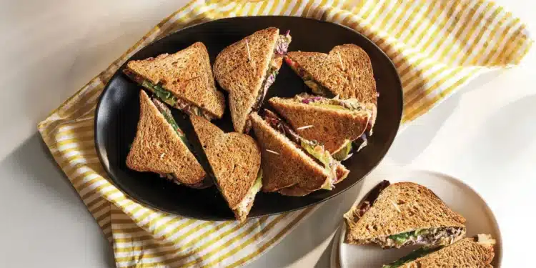 Hummus Salad Sandwiches