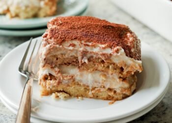 Chai Tiramisu Cake (Chaimisu!) – Vegan Richa