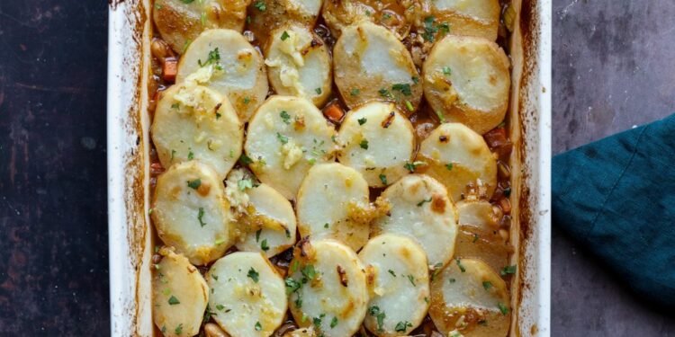 1-Pan Mushroom Potato Casserole with Herbed Garlic Butter