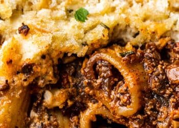 Vegan pasta bake with blender bechamel