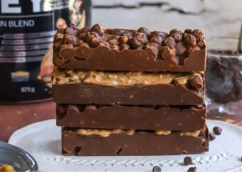 [RECIPE] Salted Caramel Protein Bars