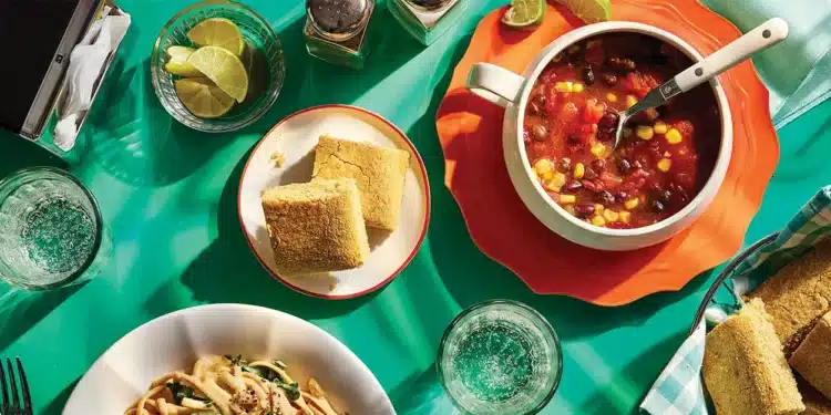 2-Bean Chili and Cornbread Recipe