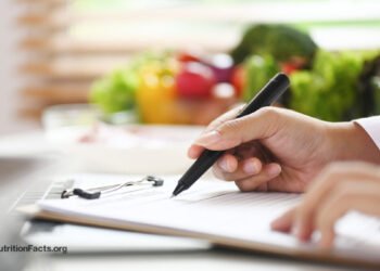 What Does Personalized Nutrition Actually Deliver?