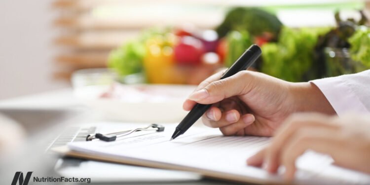 What Does Personalized Nutrition Actually Deliver?
