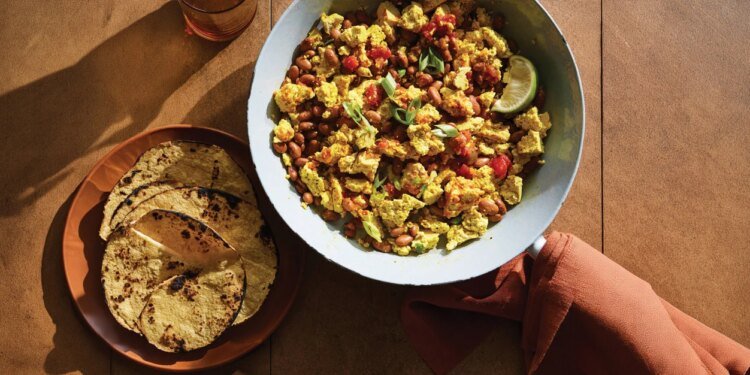 10-Minute Tofu Scramble – Forks Over Knives