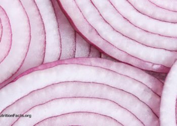 Can Onions Help with Weight Loss, Cholesterol, and PCOS?
