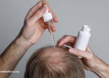 The Benefits and Risks of Hair Loss Drugs
