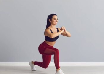 You’re Probably Doing Lunges Wrong. Here’s how to Step Like Girl Boss