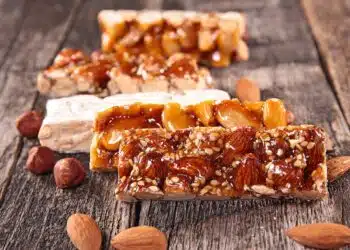 [RECIPE] Almond & Honey Bars
