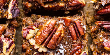 Vegan pecan pie bars – Lazy Cat Kitchen